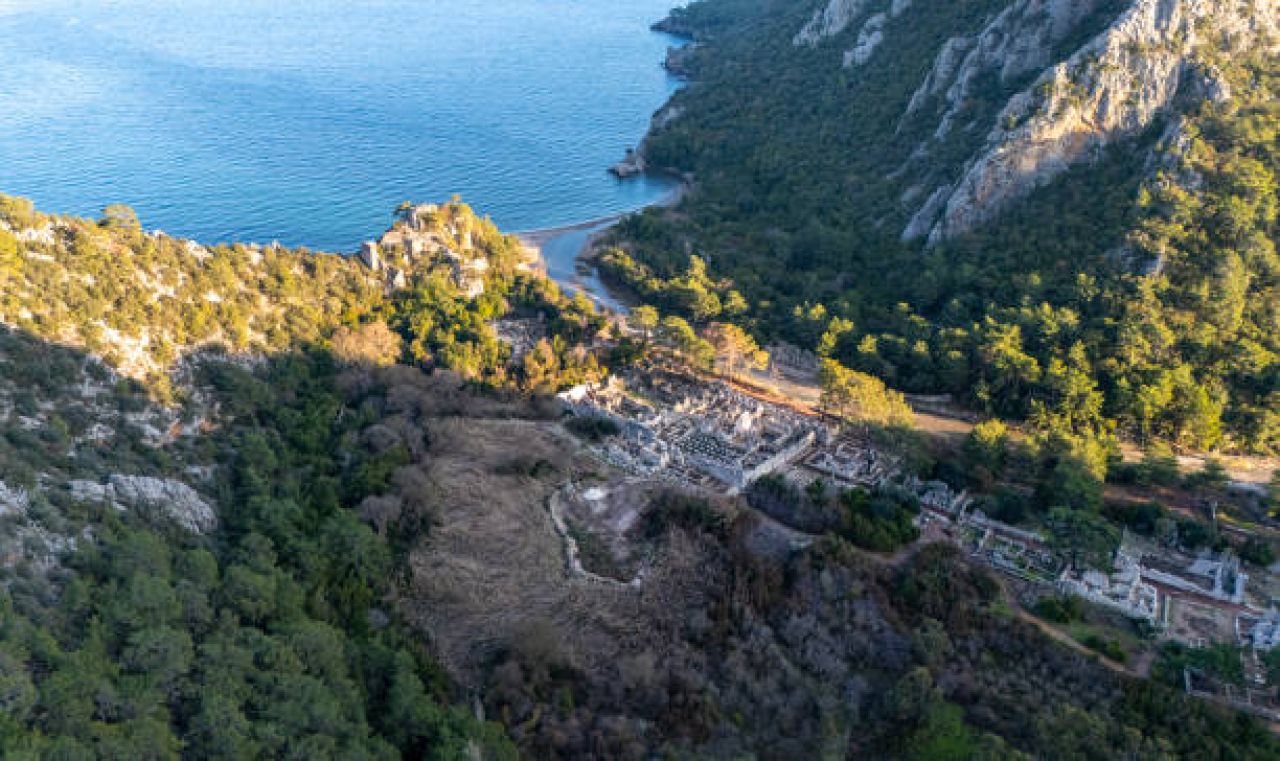 Reliable transportation from Kumluca to Antalya Airport transfer service